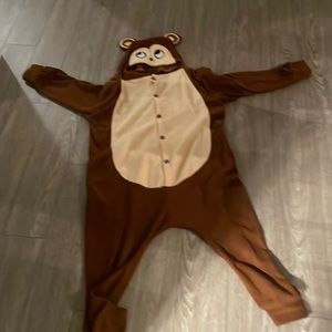 Cute, color Brown and tan super comfy